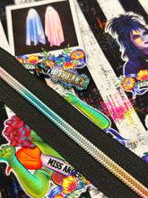 Load image into Gallery viewer, Beetlejuice Stripes Project Pack (Beetlejuice pull)