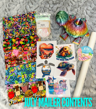 Load image into Gallery viewer, September Mystery Fabric Mailers *Ships in October*
