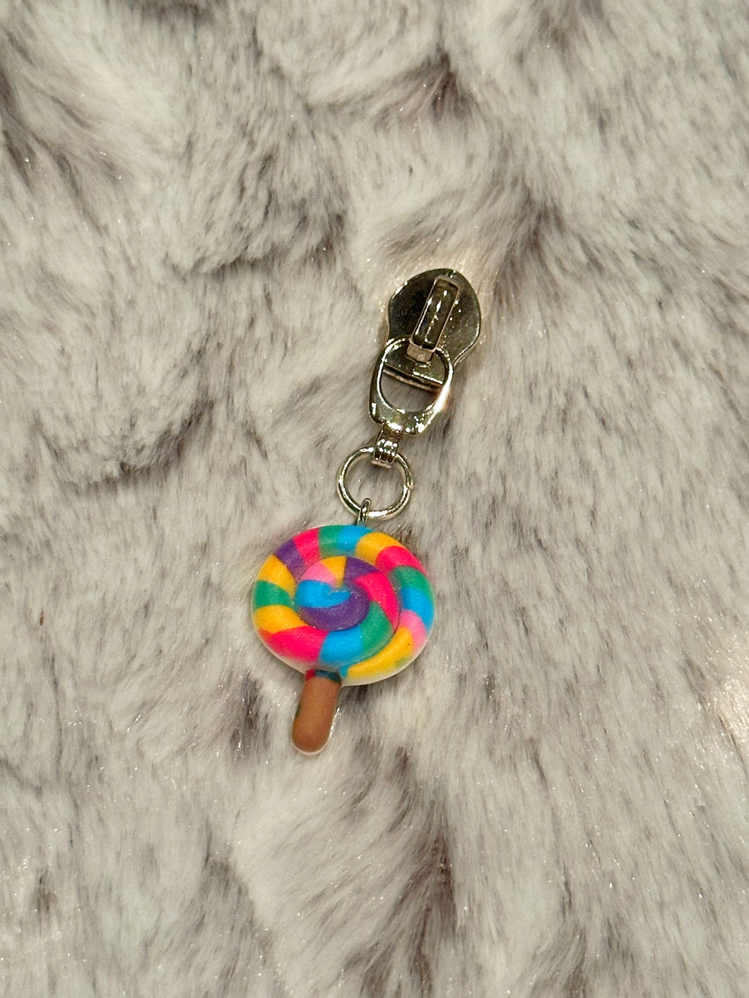 Rainbow Lolly Pop Zipper Pull (resin)