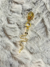 Load image into Gallery viewer, Elegant Snake Zipper Pulls (Rhinestone)
