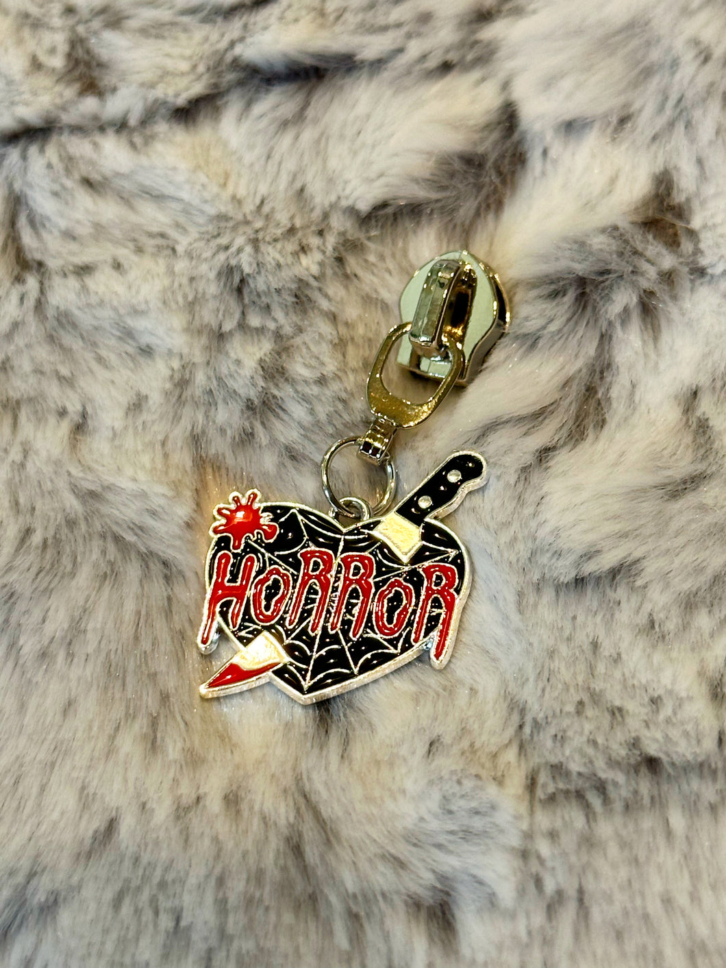 Horror Heart Zipper Pull (enamel)