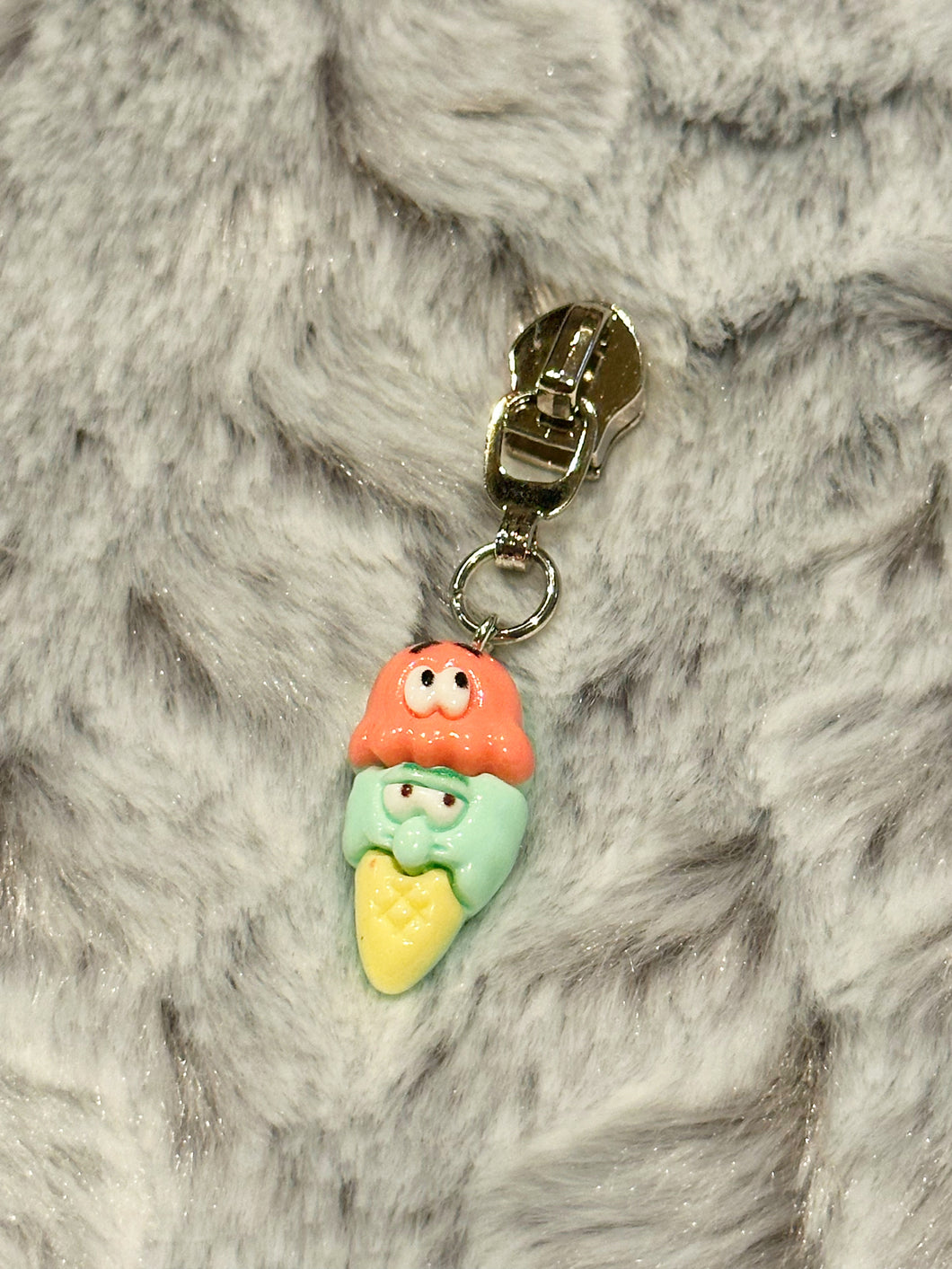 Spongie Cones Zipper Pull (resin)