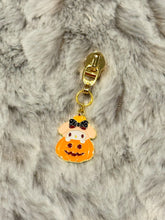 Load image into Gallery viewer, HK Pumpkin Patch Zipper Pull (enamel)
