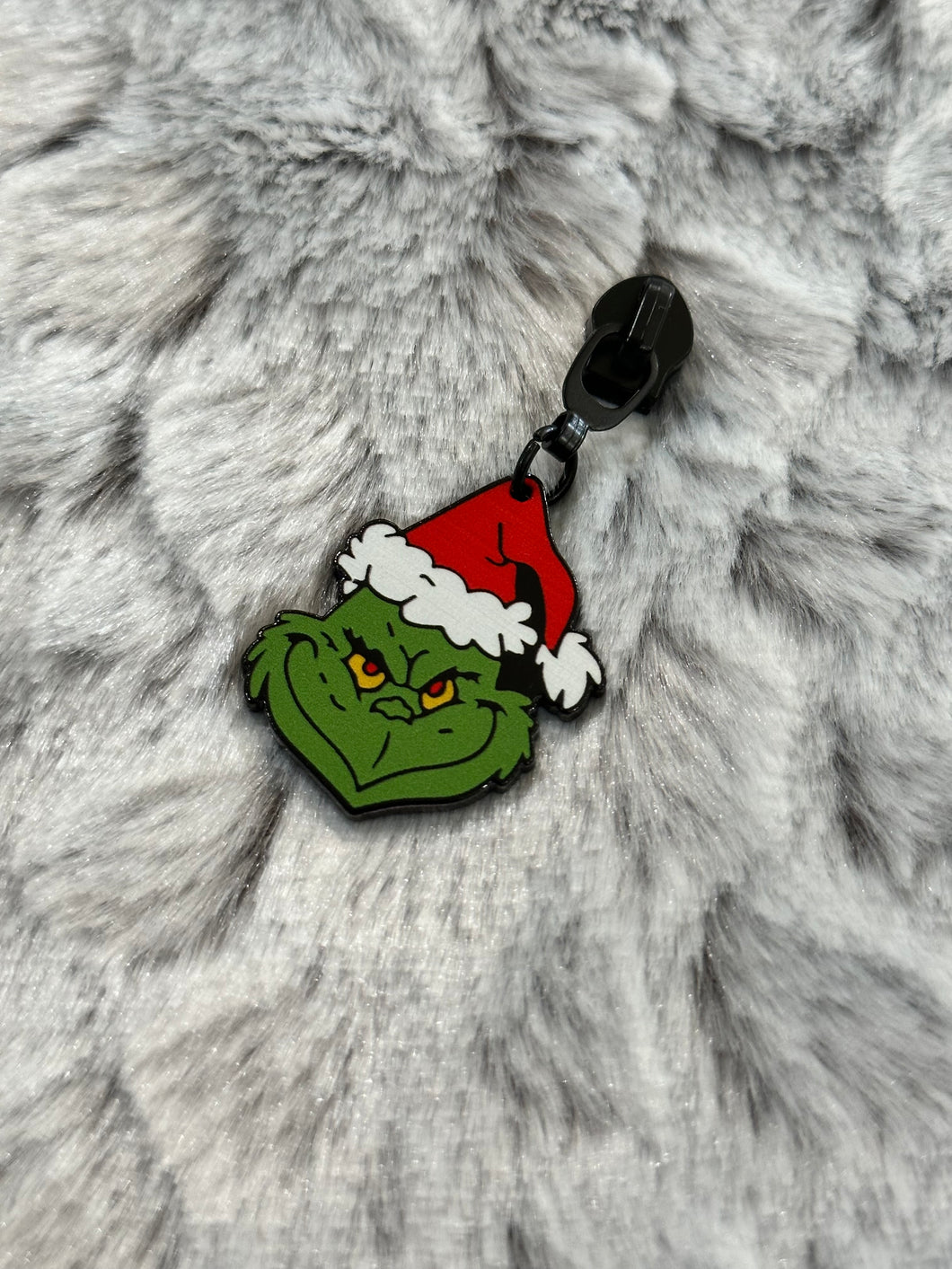 Green Guy Face Zipper Pull (acrylic)