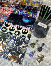 Load image into Gallery viewer, May the 4th Be With You (Mystery Mailer)

