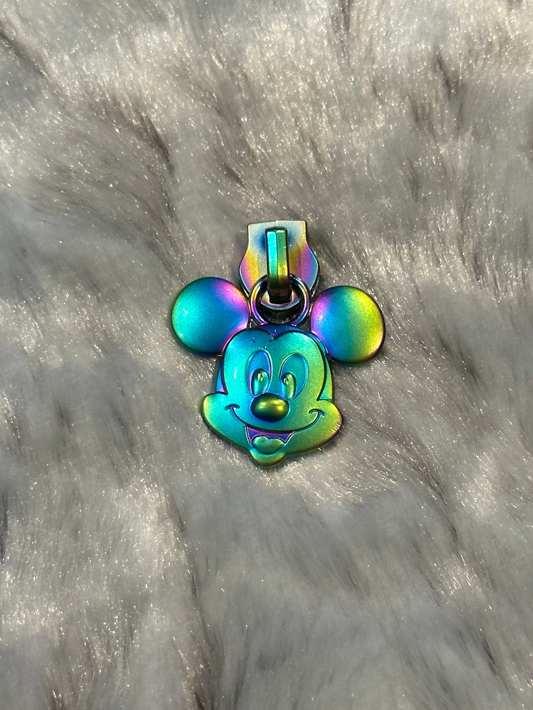 Mouse Head Zipper Pull (matte rainbow)