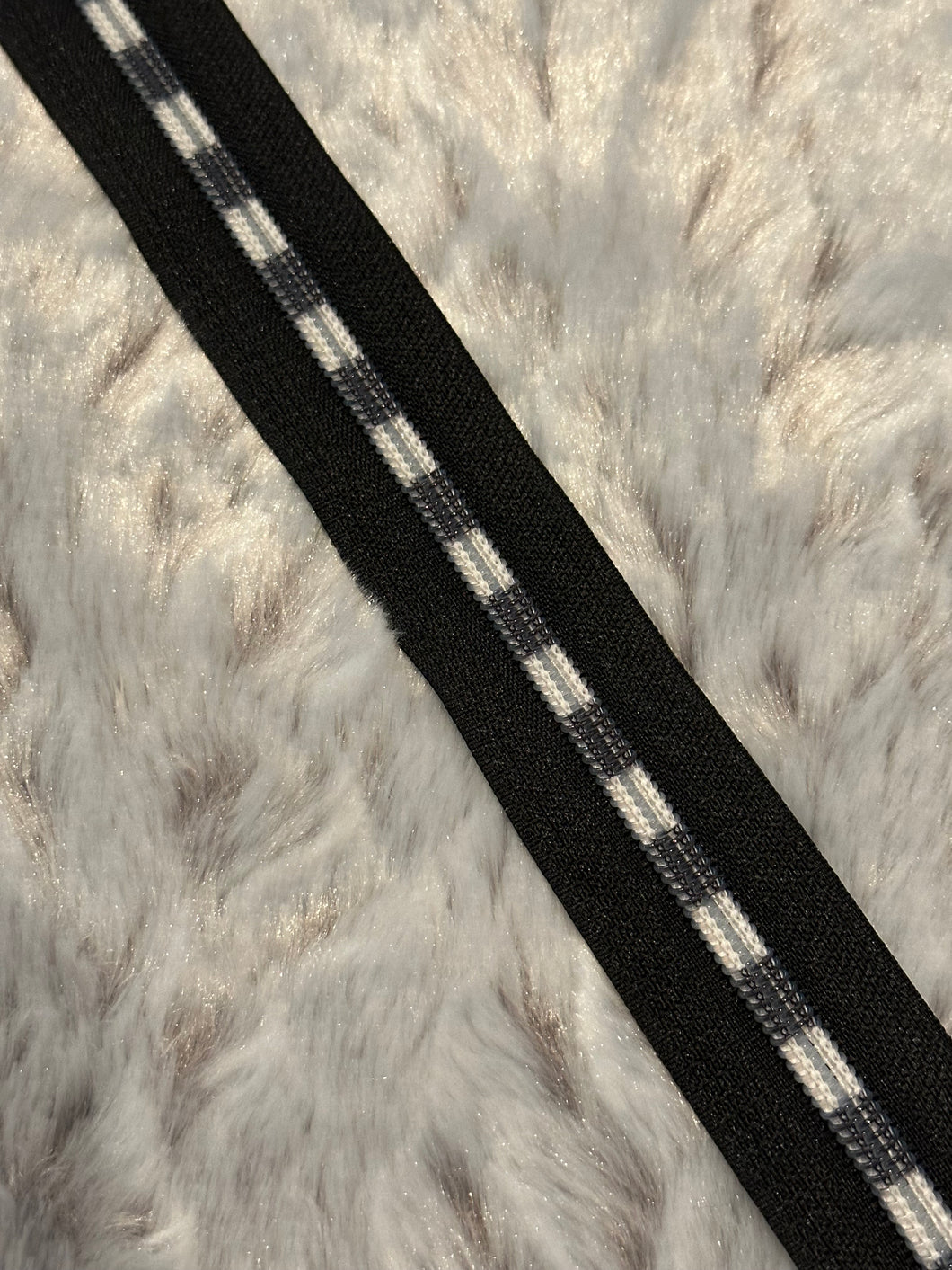 B/W Stripe Zipper Tape (non-metallic)