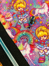 Load image into Gallery viewer, Rainbow Magic Project Pack (Glitter Rainbow Pull)
