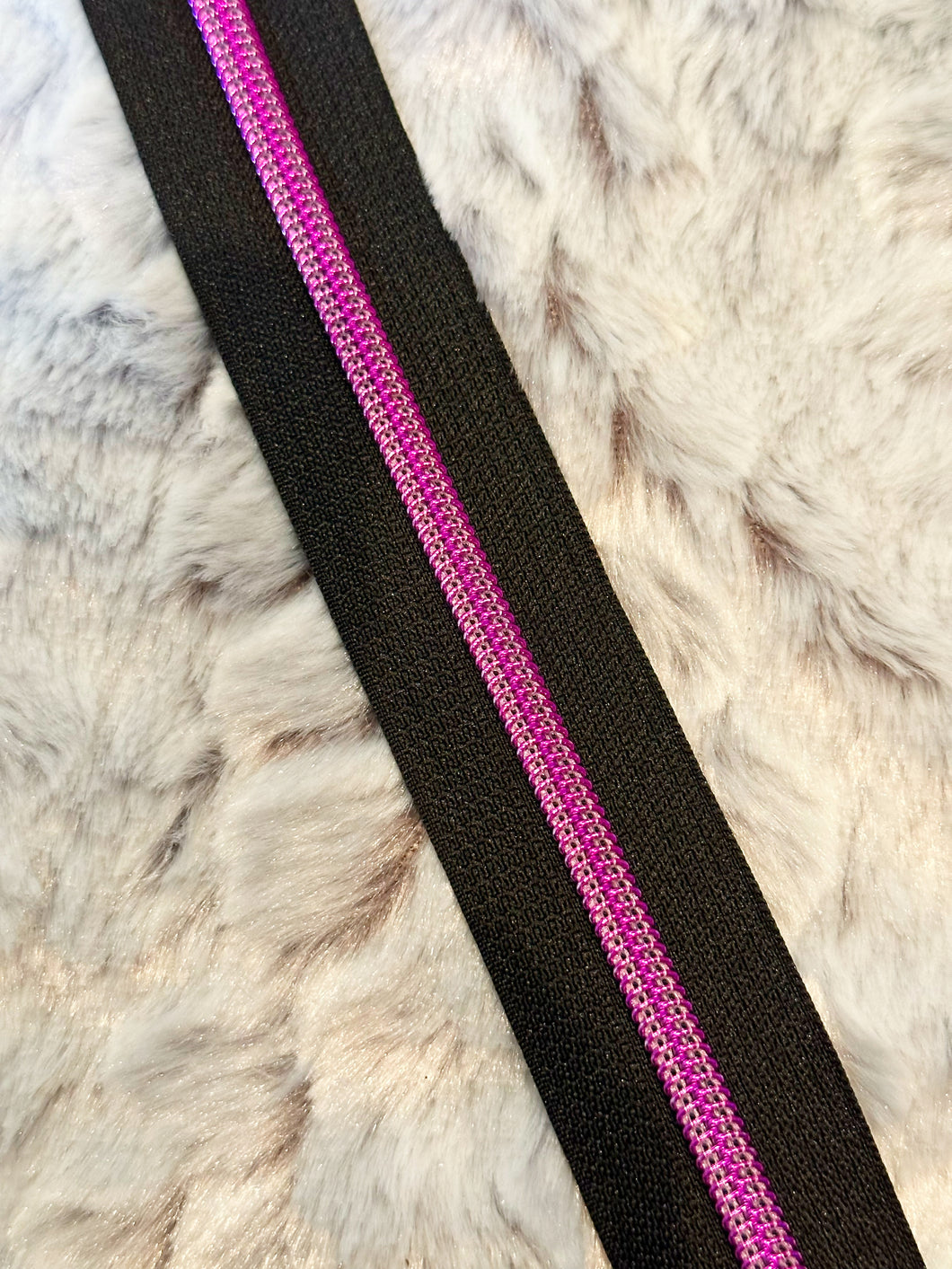 Bright Purple Zipper Tape (Metallic)