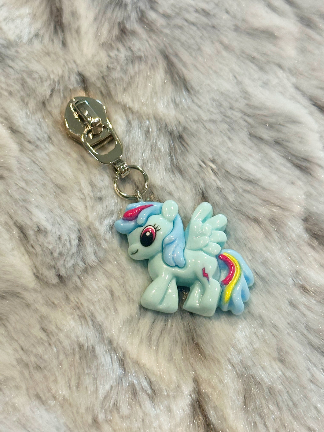 Rainbow Dash Pony Zipper Pull (resin)