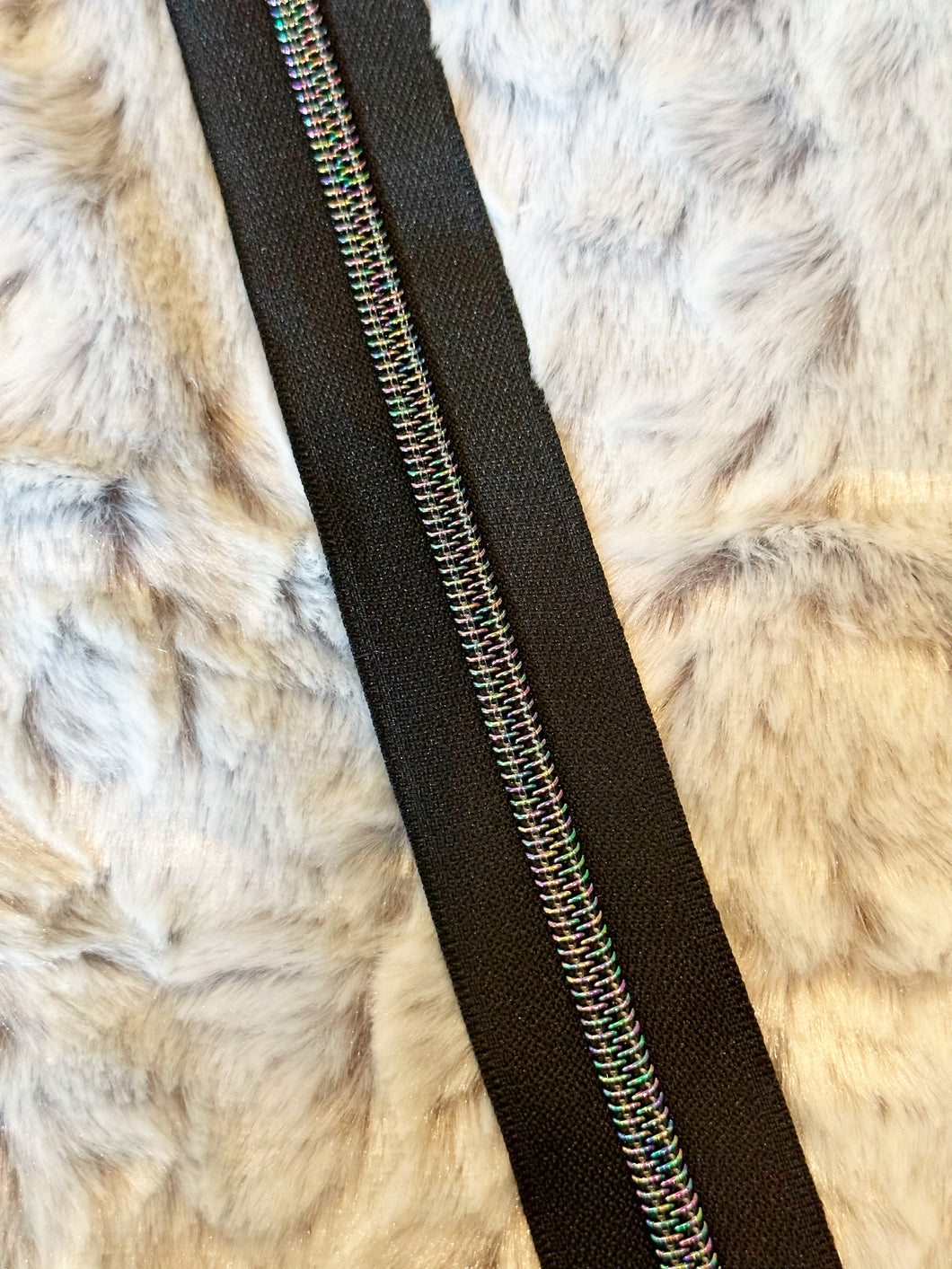 Oil Slick Zipper Tape (Black Rainbow Metallic)