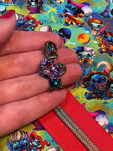 Load image into Gallery viewer, Costume Stitchery Project Pack (Rainbow Stitch Pull)
